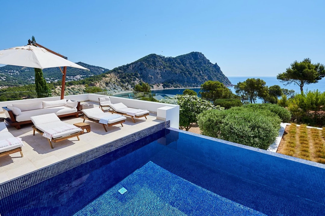 1681375534-Luxury real estates villa to rent Ibiza Nola 78 pool.webp